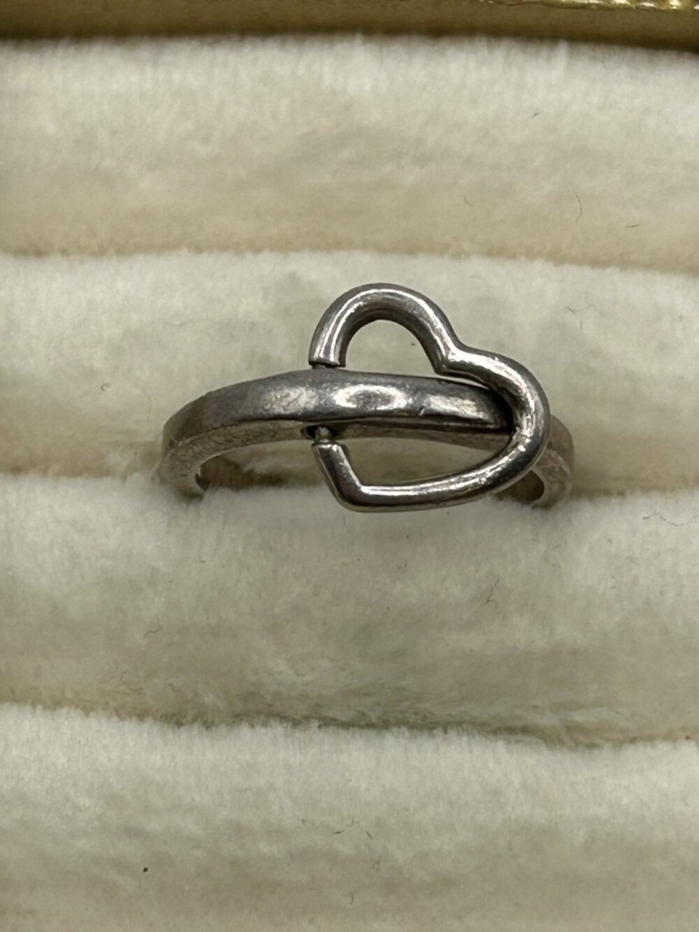 Chunky Sterling Silver Moving Heart Ring Size 5.5 Contemporary Romantic Love